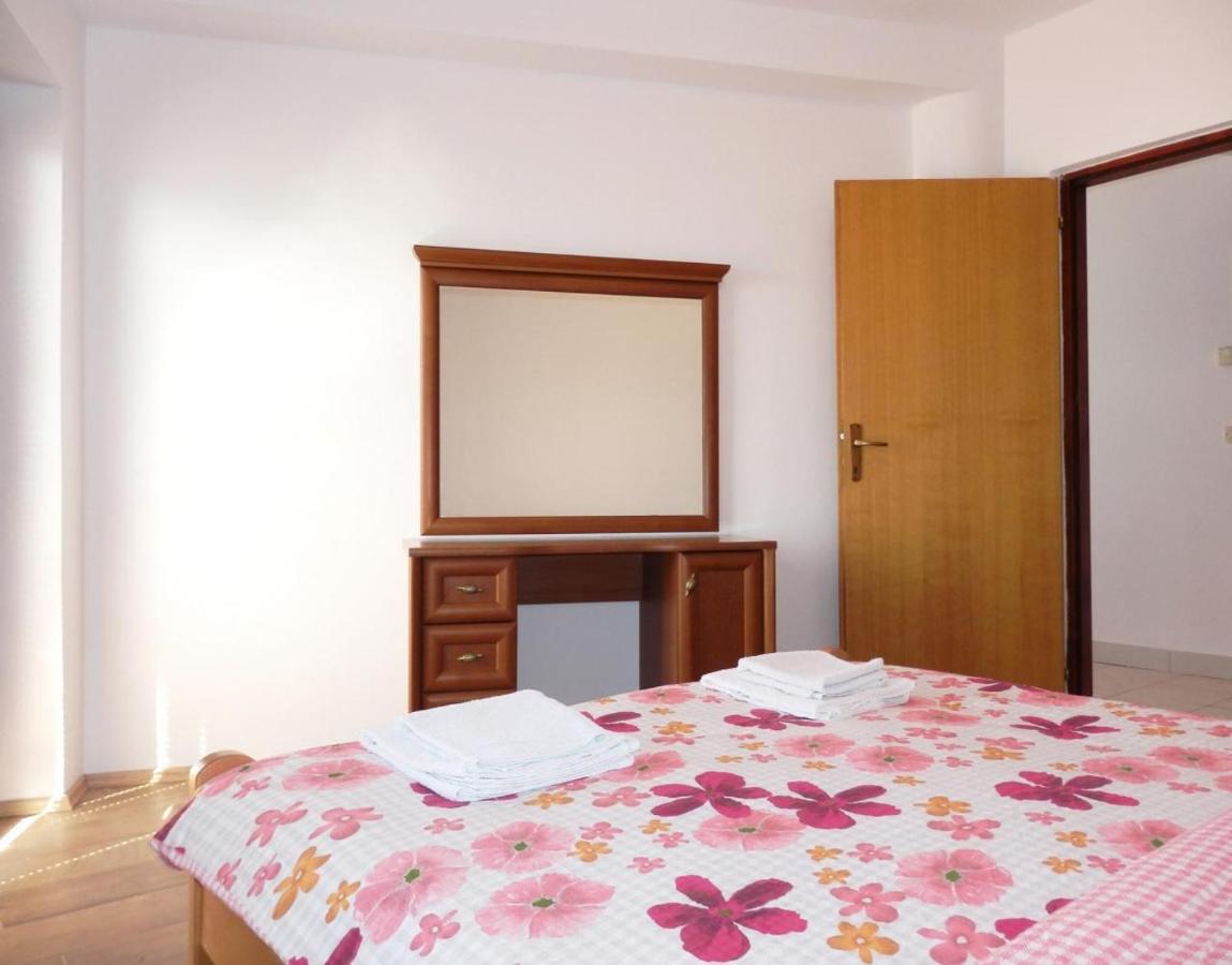 Idila Sea Front Apartments Медулин Екстер'єр фото